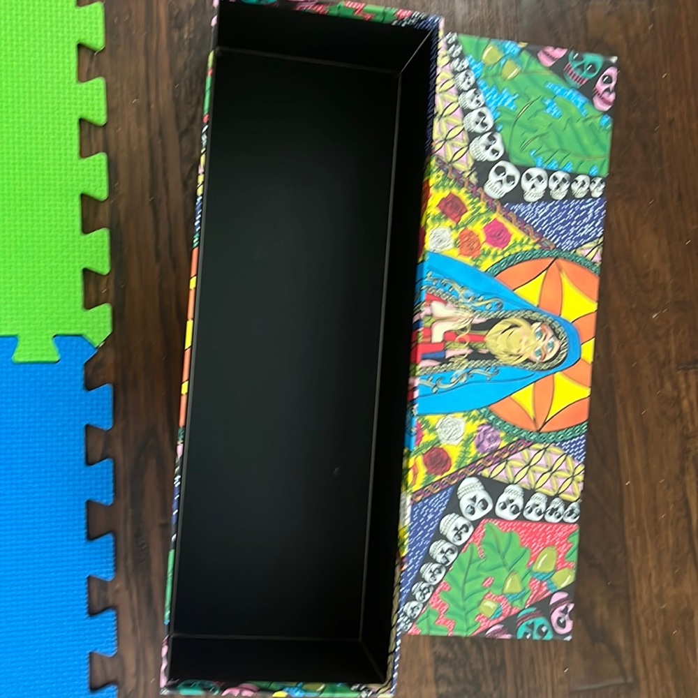 Artipoppe box